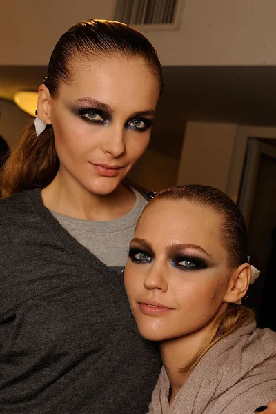 Look 12